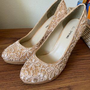 NEW Vegan Lace Heels by Call It Spring